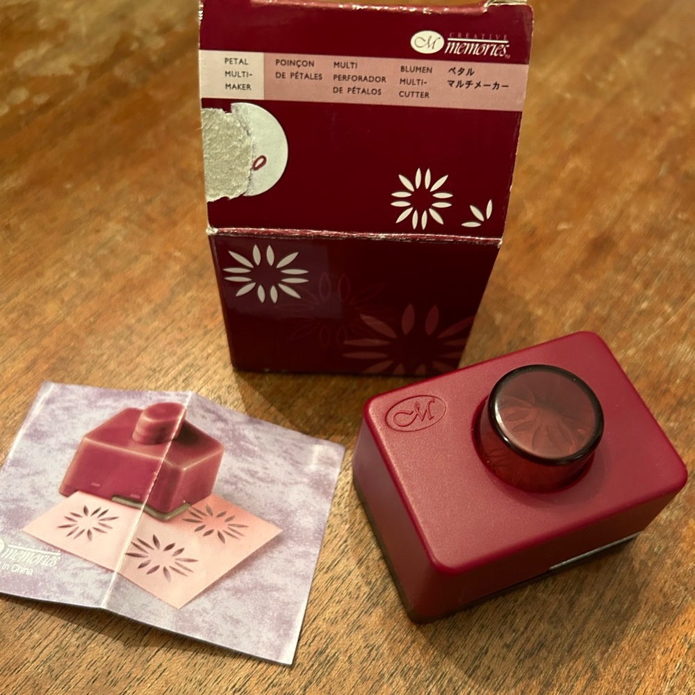 Creative Memories petal punch